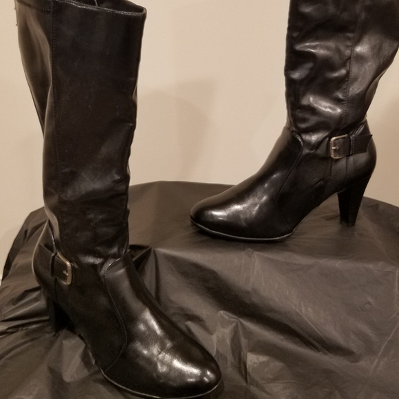 unlisted shoes womens boots